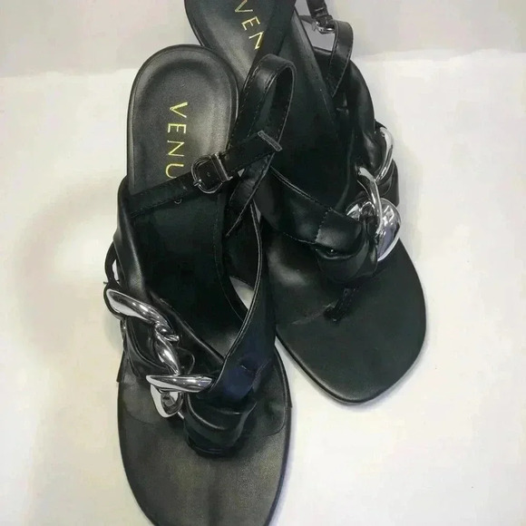 Black and silver heels size 7.5 - Picture 12 of 16